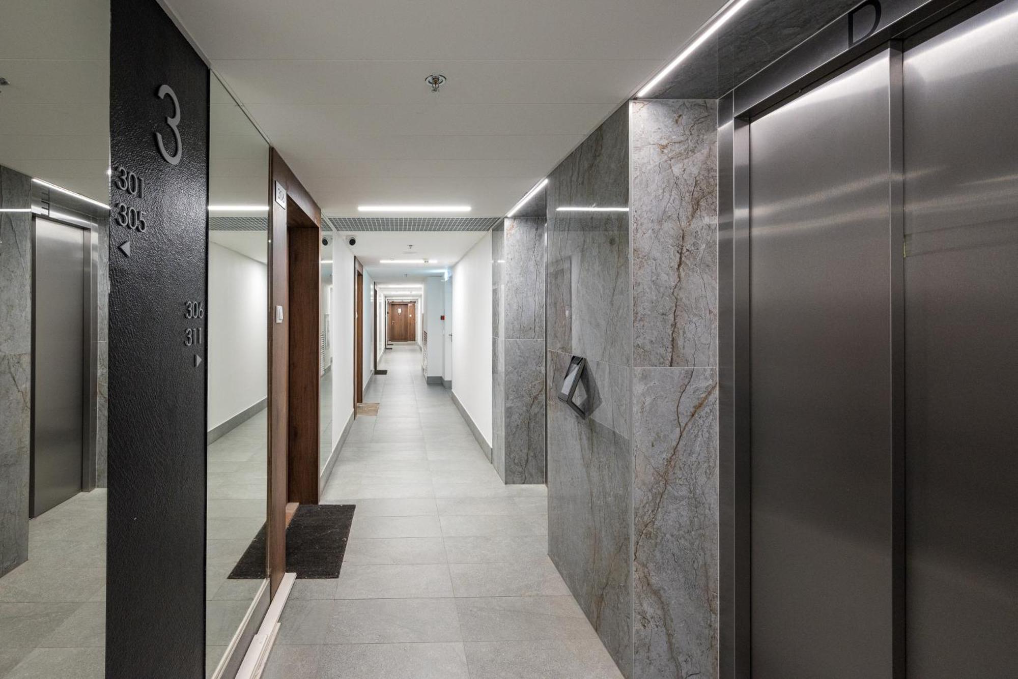 Bright Crystal Premium Apartment Varsóvia Exterior foto